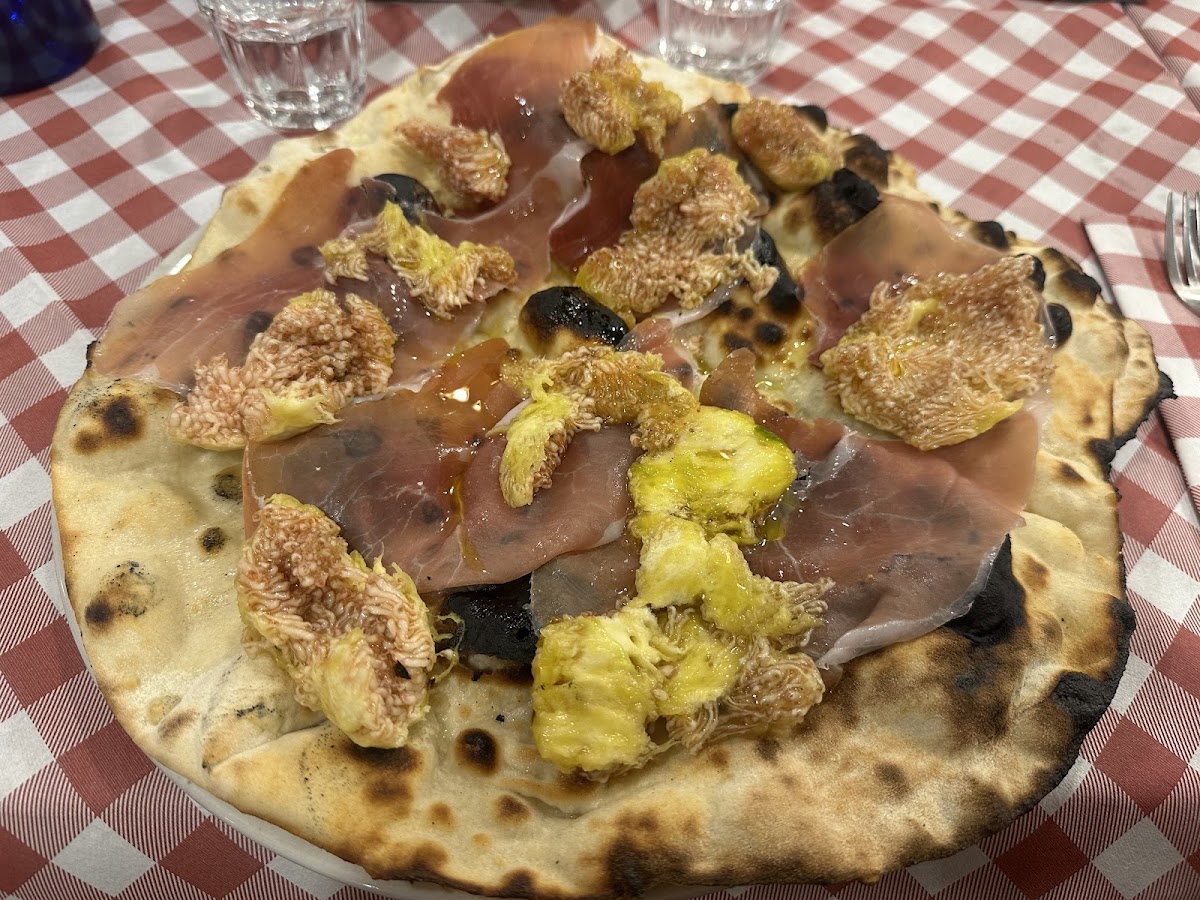 Cinque Stelle Pizzeria-4