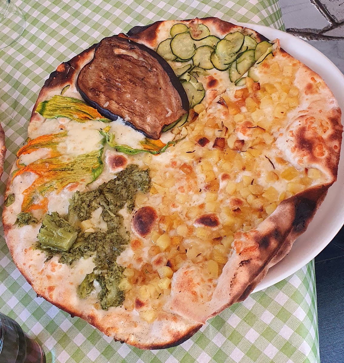 Cinque Stelle Pizzeria-7