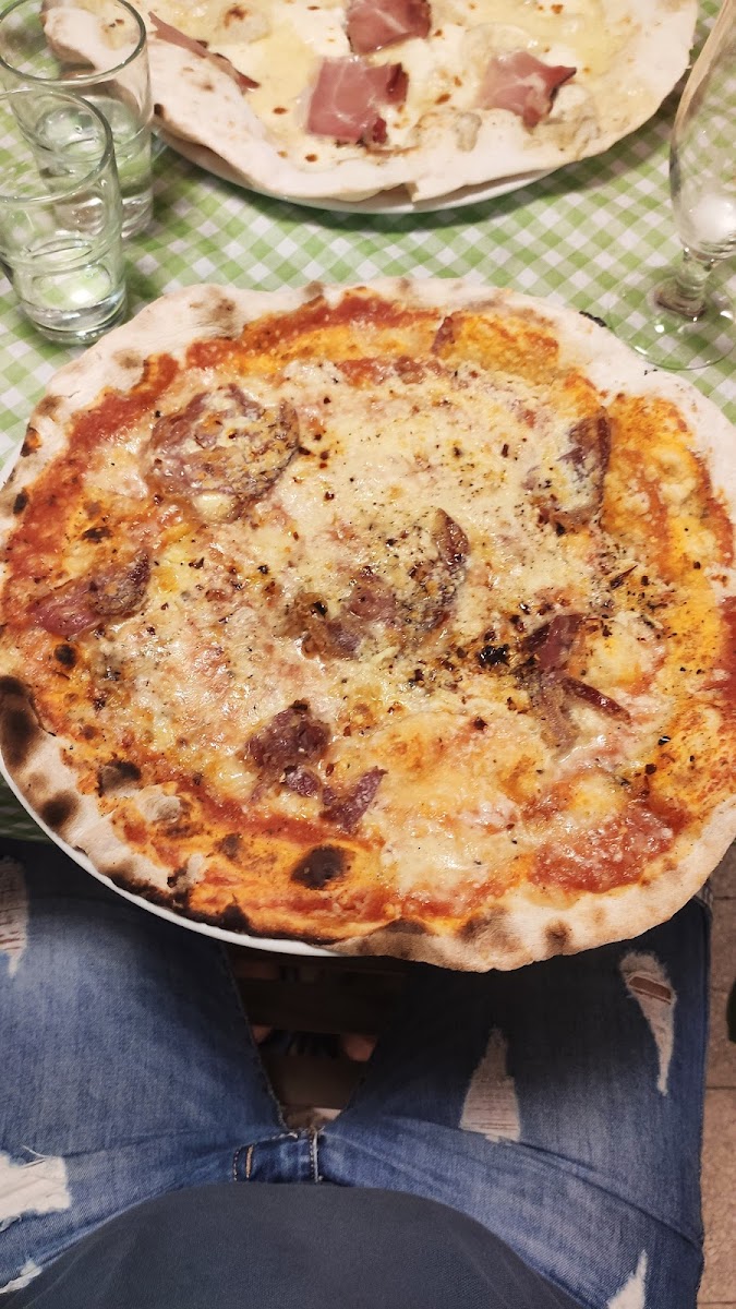 Cinque Stelle Pizzeria-8